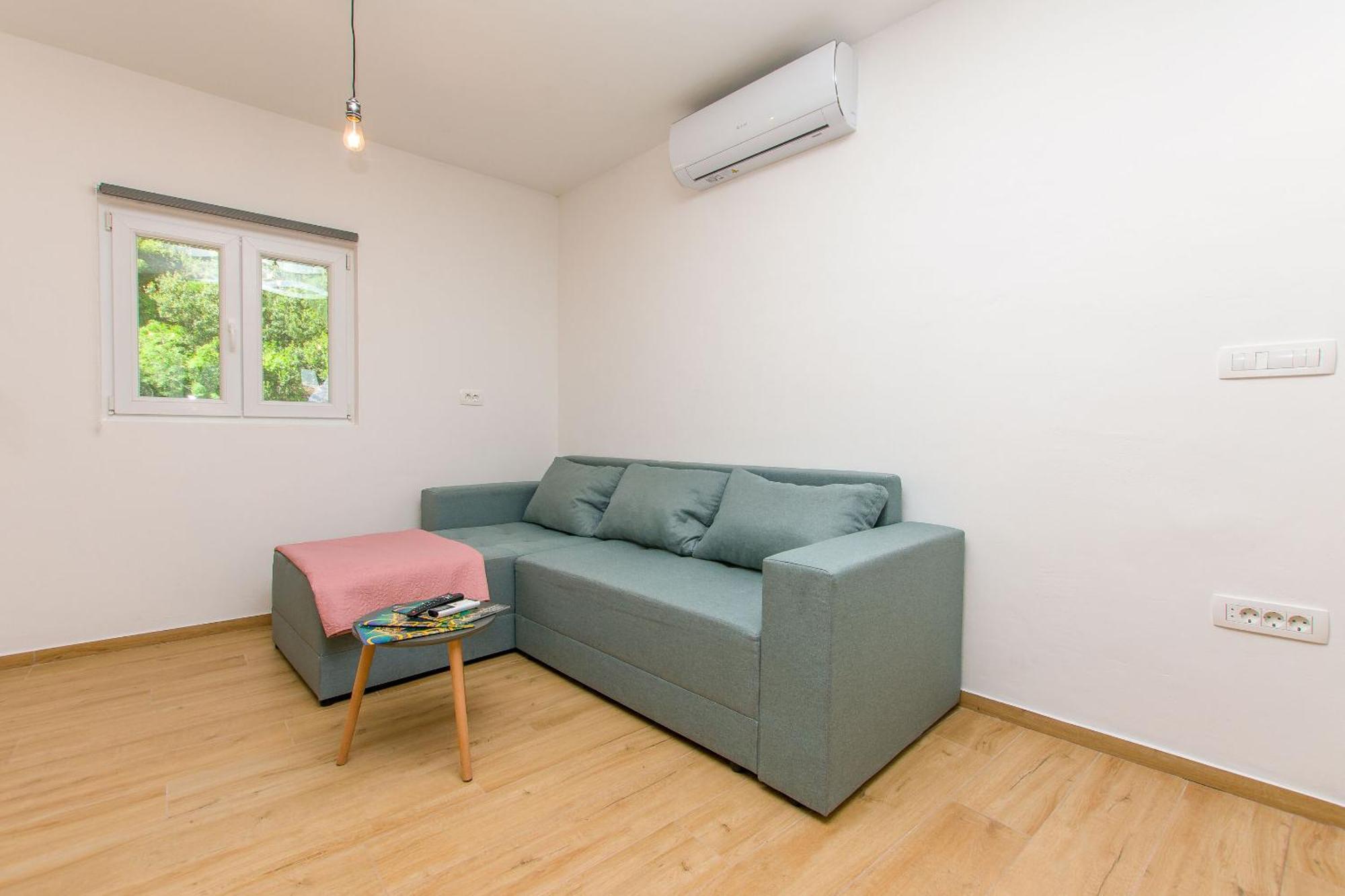 Apartment Petea Omiš Zewnętrze zdjęcie