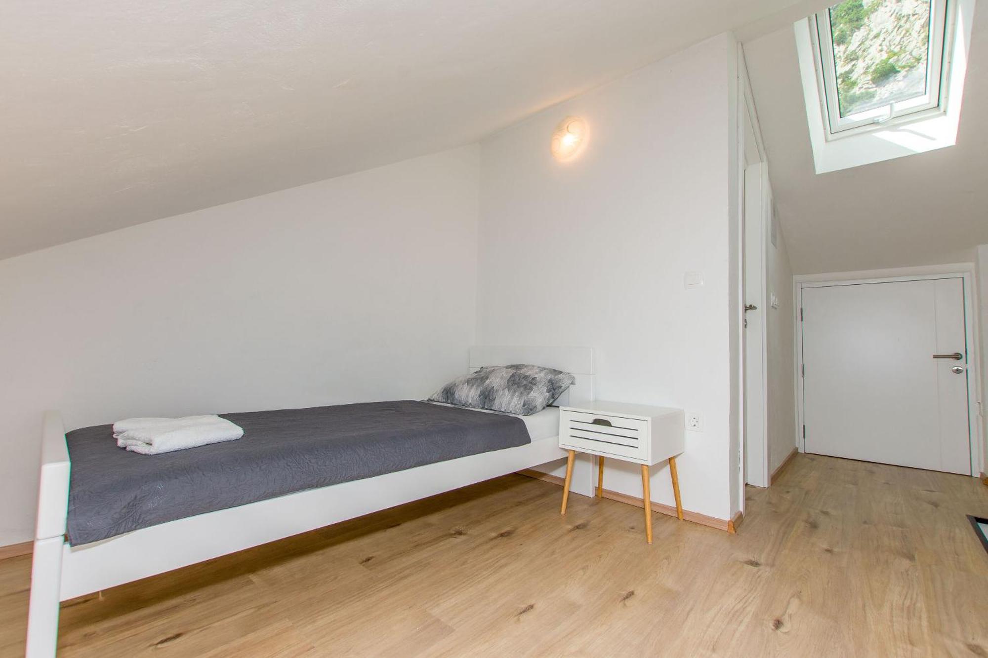 Apartment Petea Omiš Zewnętrze zdjęcie