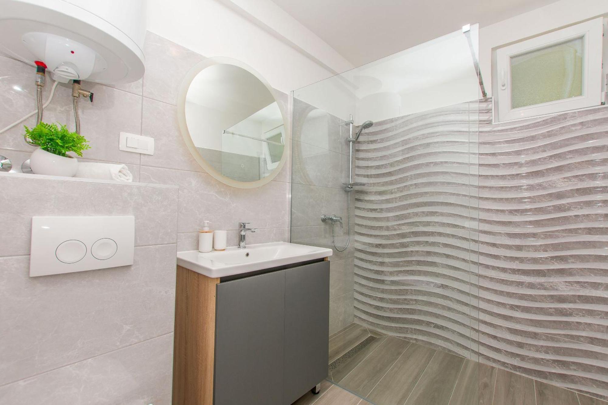 Apartment Petea Omiš Zewnętrze zdjęcie