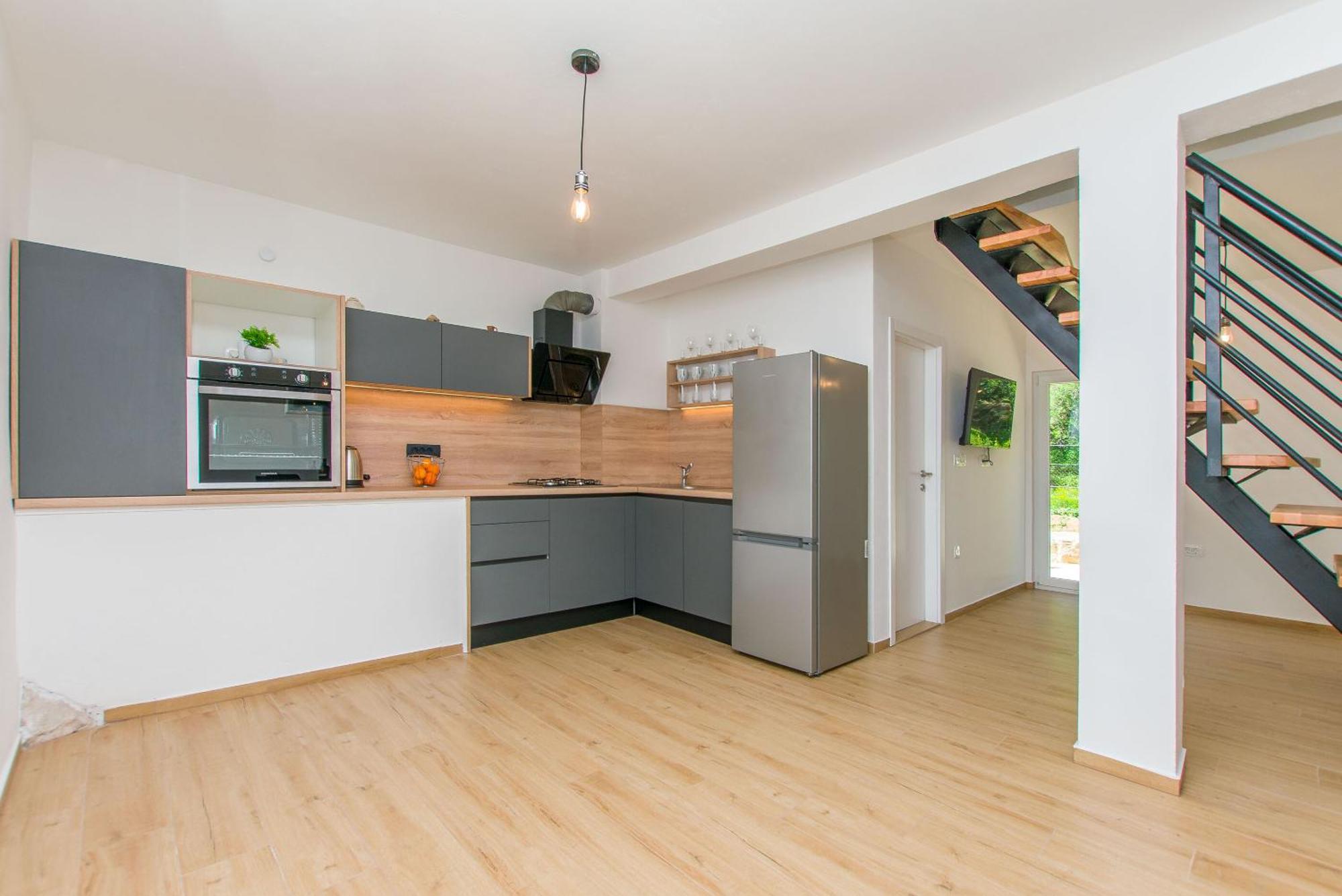 Apartment Petea Omiš Zewnętrze zdjęcie